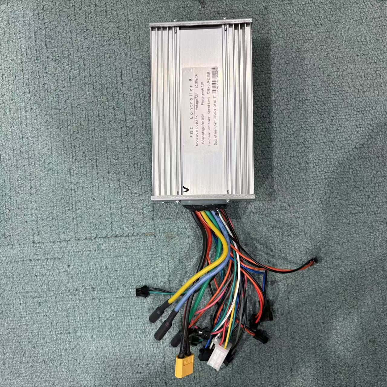 Toursor X13 X14 72V 8000W 1000 - مراجعة 72V 45A Dual Controller وسعره